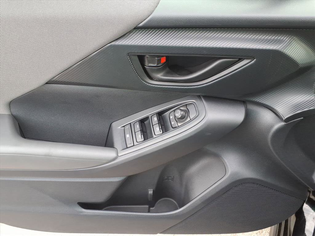 Used 2024 Subaru Crosstrek 2.0i AWD/4WD image 18