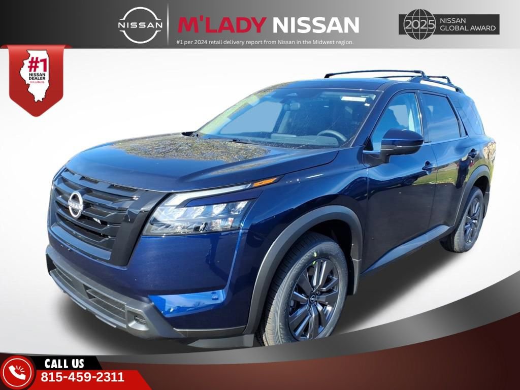 New 2025 Nissan Pathfinder SV image 3