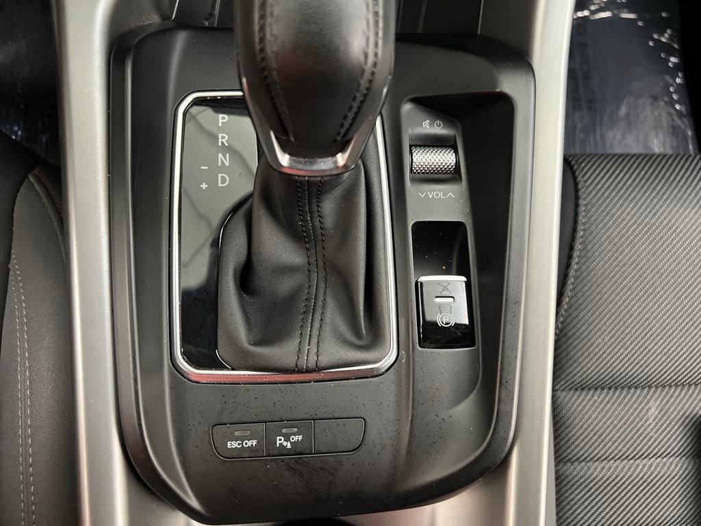 Used 2024 Dodge Hornet R/T image 39