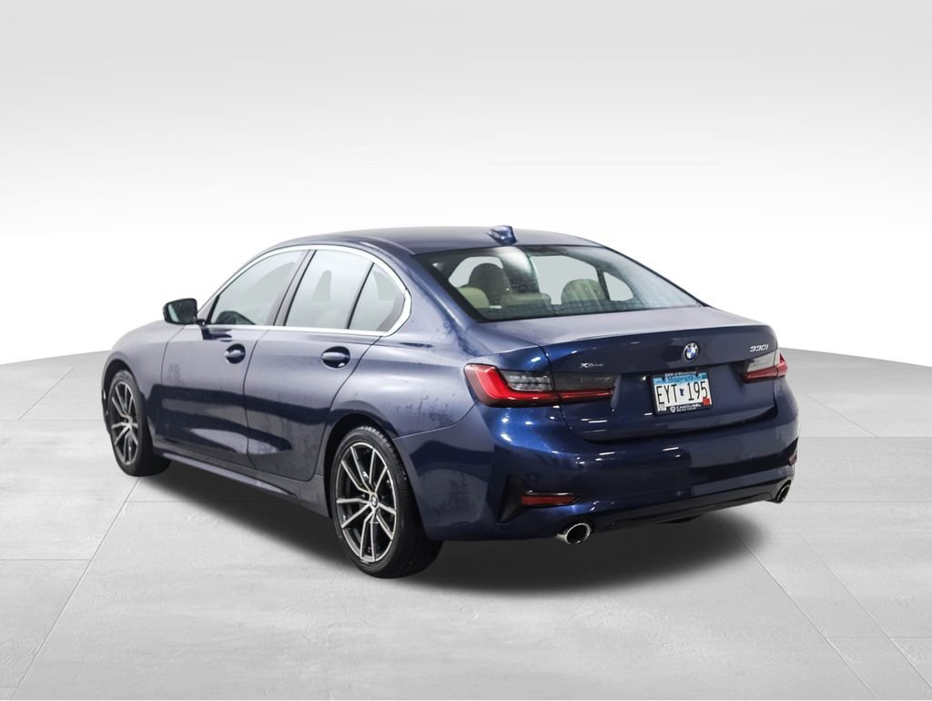 Used 2021 BMW 330i xDrive Sedan w/ Convenience Package image 3