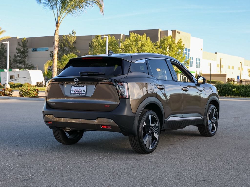 New 2026 Nissan Kicks SR FWD image 4