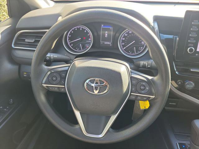 Certified 2022 Toyota Camry LE image 23