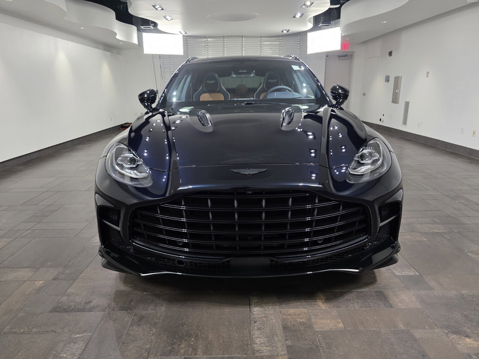 New 2026 Aston Martin DBX 707 AWD/4WD image 7