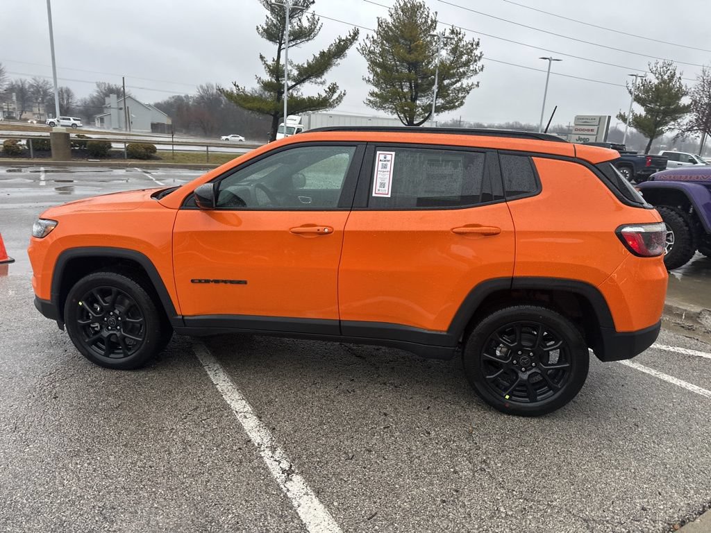 New 2026 Jeep Compass Latitude AWD/4WD image 18