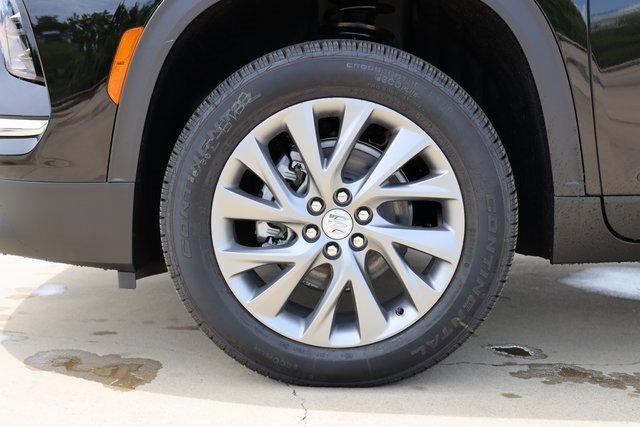 New 2026 Buick Enclave Preferred w/ Power Package image 9