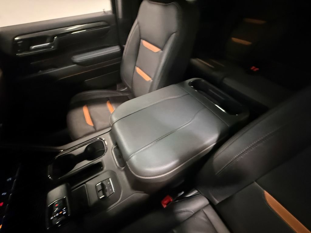 Used 2024 GMC Sierra 1500 AT4 w/ Technology Package image 82