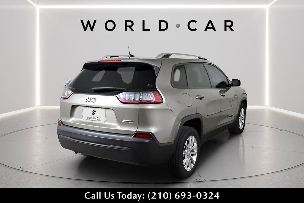 Used 2021 Jeep Cherokee Latitude FWD image 7