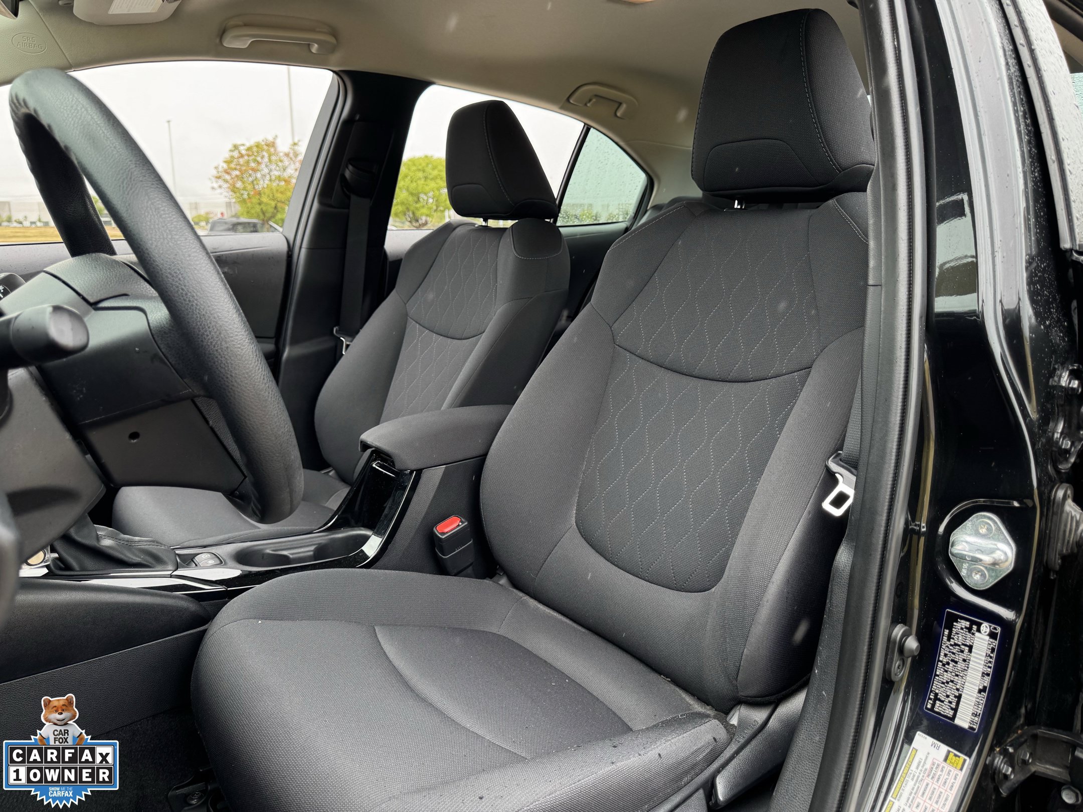 Used 2020 Toyota Corolla LE FWD image 25