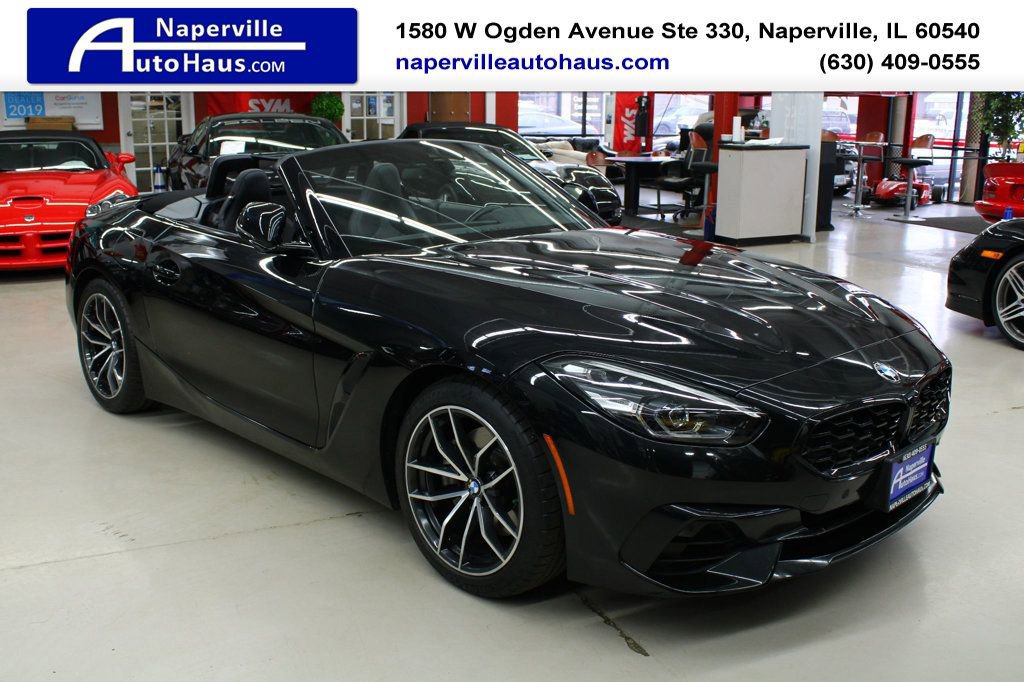 Used 2022 BMW Z4 sDrive30i w/ Driving Assistance Package image 1