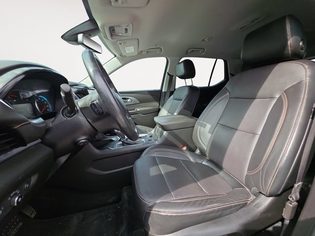 Used 2019 Chevrolet Traverse Premier FWD image 9