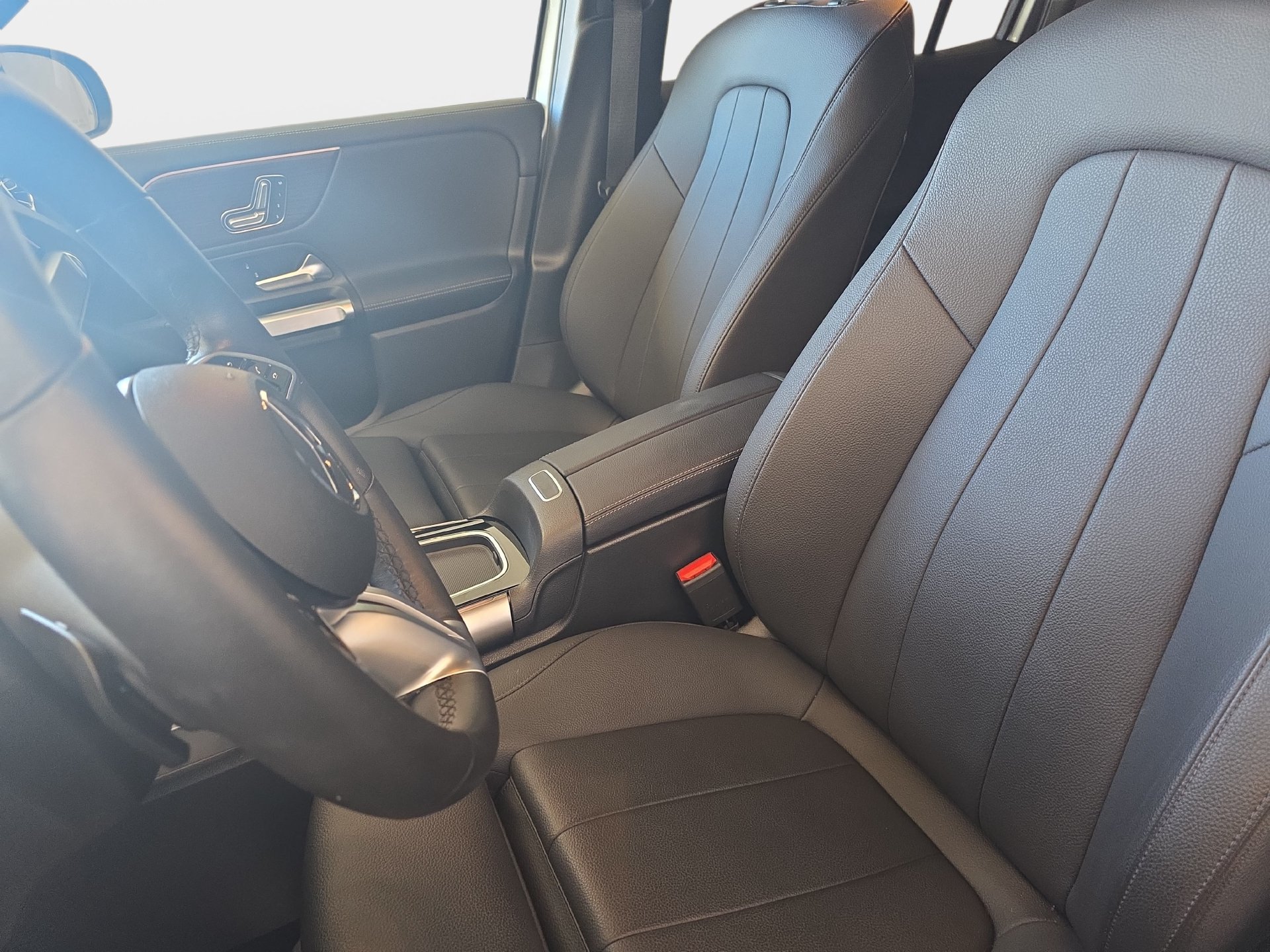 Certified 2026 Mercedes-Benz GLB 250 image 15