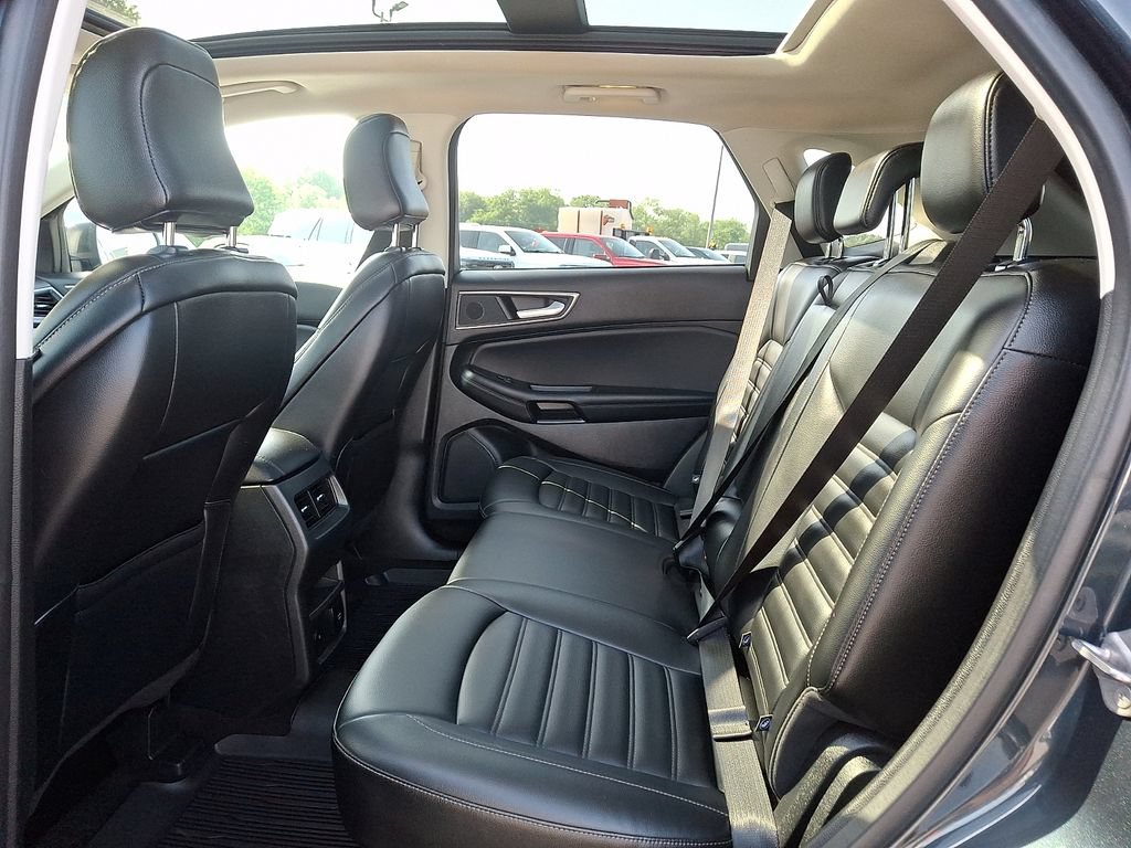 Certified 2023 Ford Edge SEL w/ Convenience Package AWD/4WD image 10