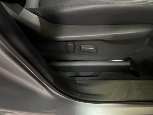 Certified 2025 Subaru Ascent Bronze Edition w/ Onyx Package image 74