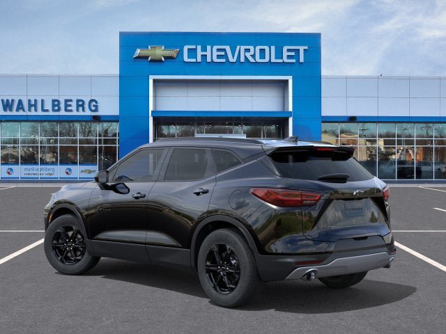 New 2026 Chevrolet Blazer LT w/ Convenience Package FWD image 3