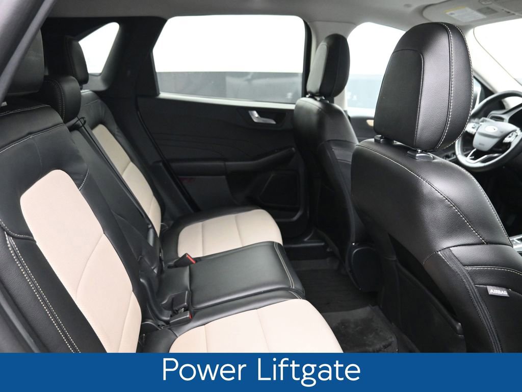 Used 2022 Ford Escape Titanium w/ Titanium Elite Package image 9