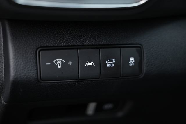 Used 2023 Hyundai Santa Fe SEL w/ Cargo Package image 18