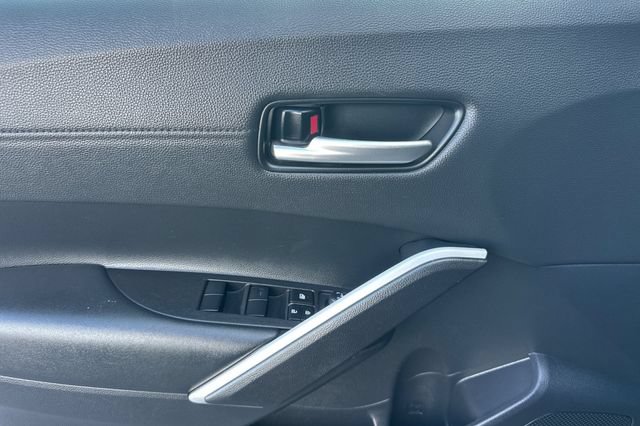 Certified 2025 Toyota Corolla Cross XLE FWD image 14