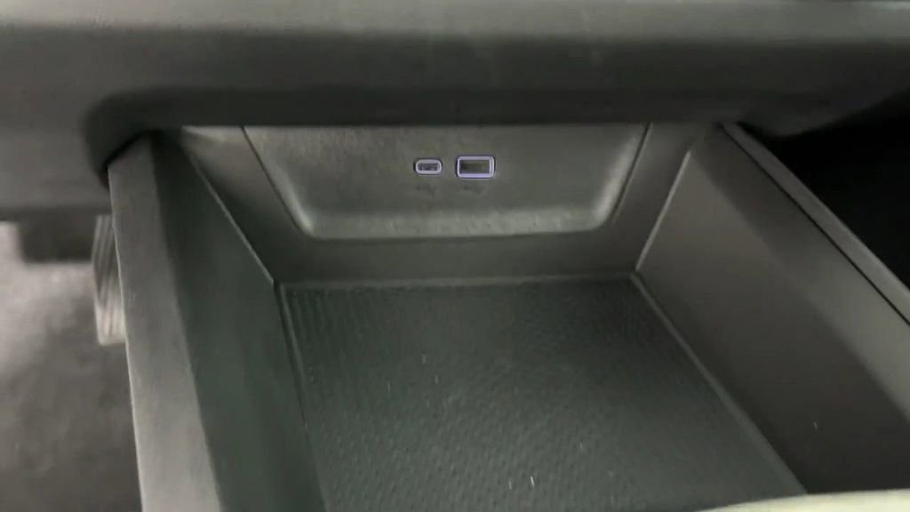 New 2025 Chevrolet Equinox RS image 18