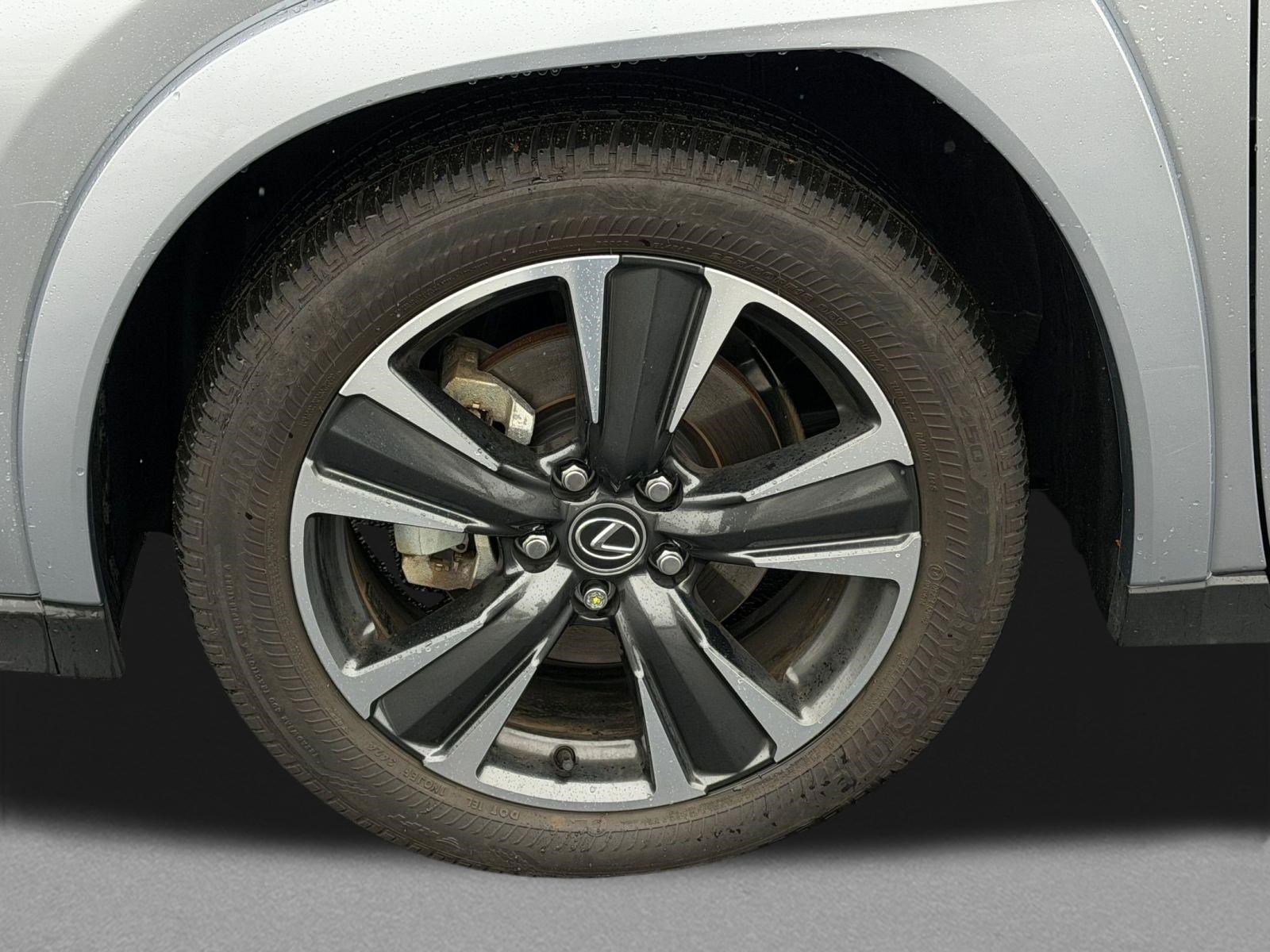 Certified 2025 Lexus UX 300h AWD w/ Accessory Package (Z2) image 12