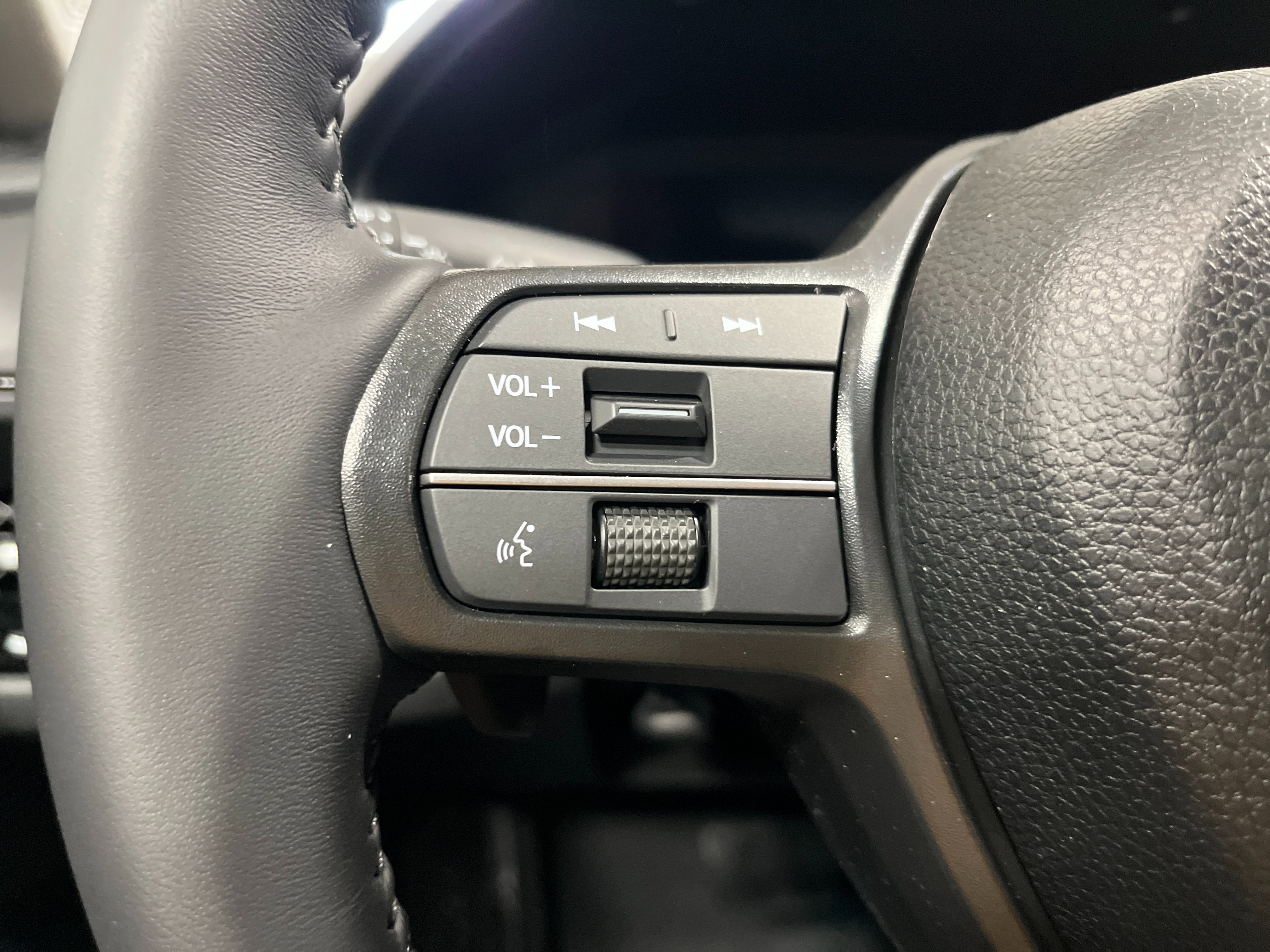 New 2026 Honda Accord EX-L image 15