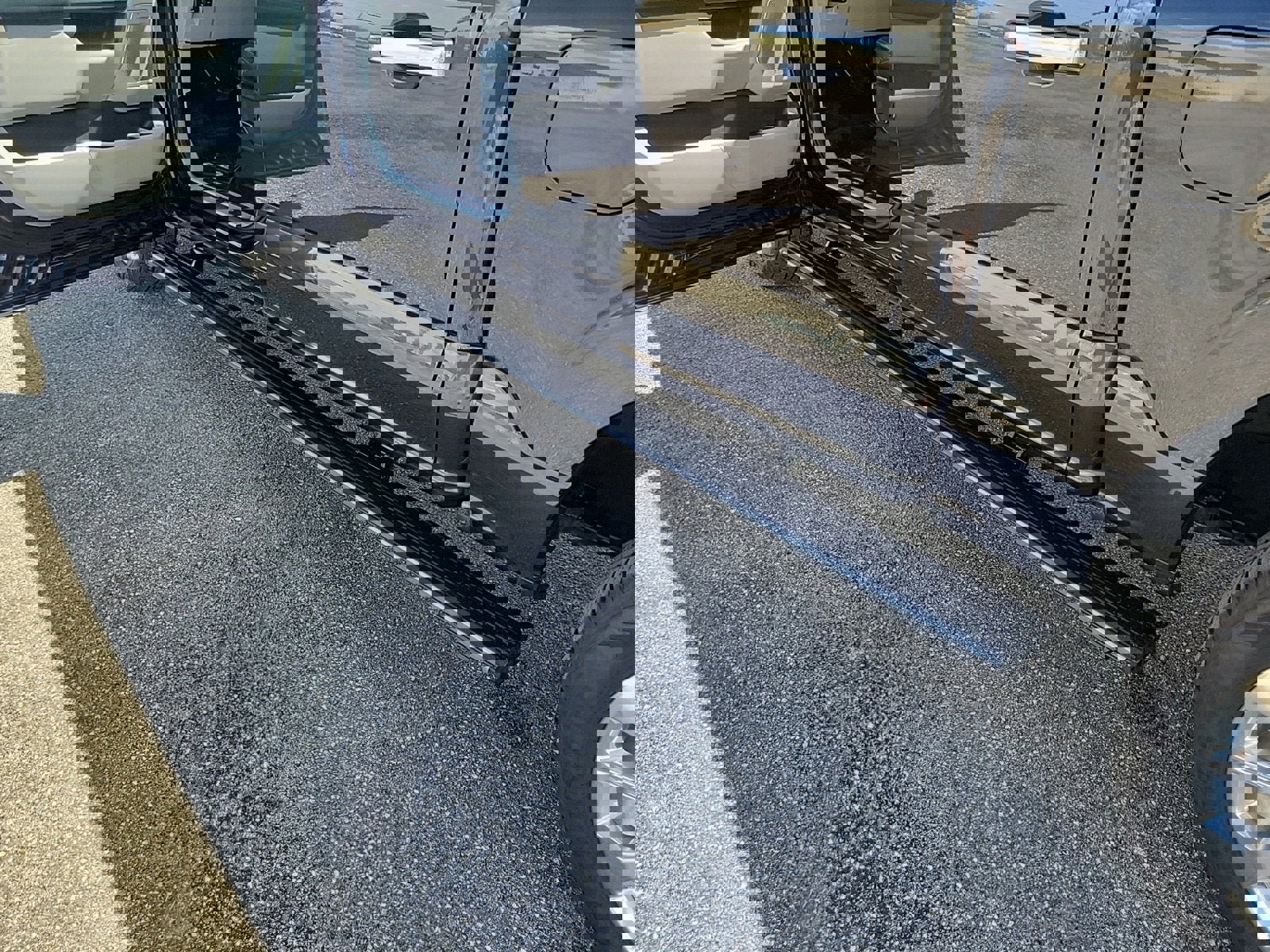 Used 2022 Ford F150 Limited image 10