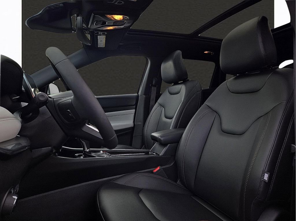 Used 2024 Jeep Compass Limited w/ Sun and Sound Group image 12