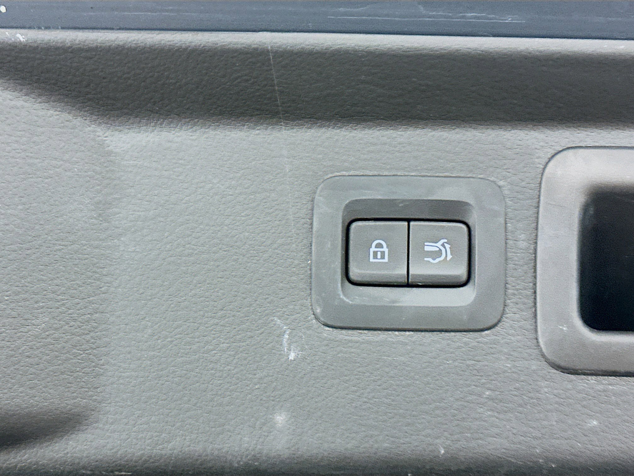 Used 2025 MAZDA CX-50 AWD 2.5 S w/ Preferred Package image 31