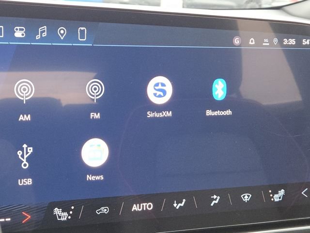 New 2026 Chevrolet Equinox EV RS image 10