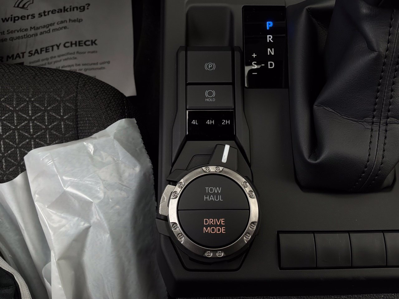 New 2026 Toyota 4Runner SR5 AWD/4WD image 23