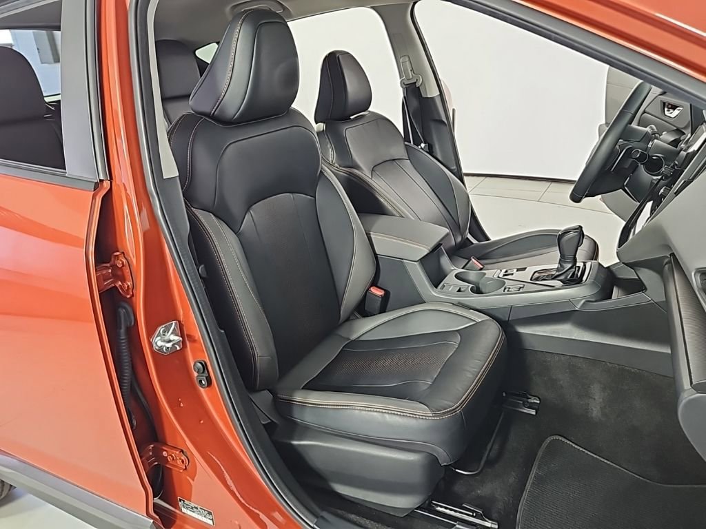 Certified 2024 Subaru Crosstrek 2.5i Limited w/ Crosstrek Mirror Package image 18