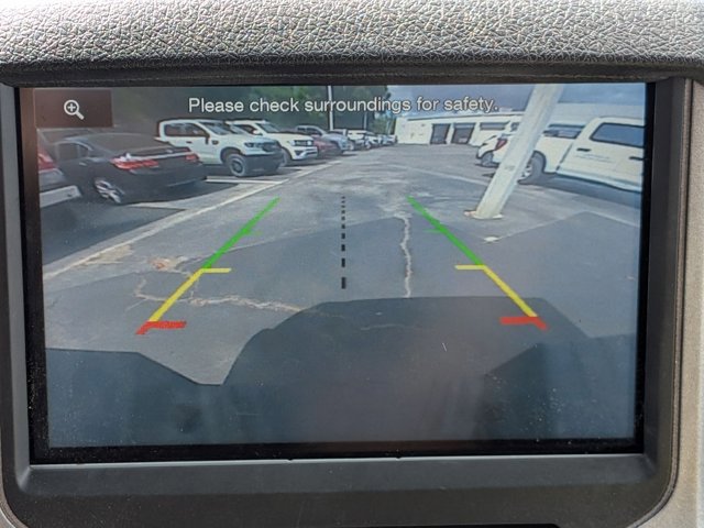 Used 2015 Ford F350 Lariat w/ Lariat Interior Package image 15