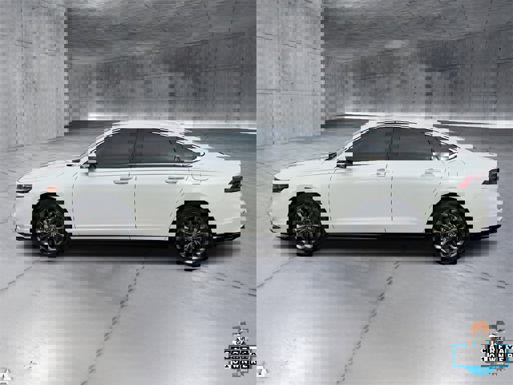 Used 2024 Honda Accord EX-L image 3