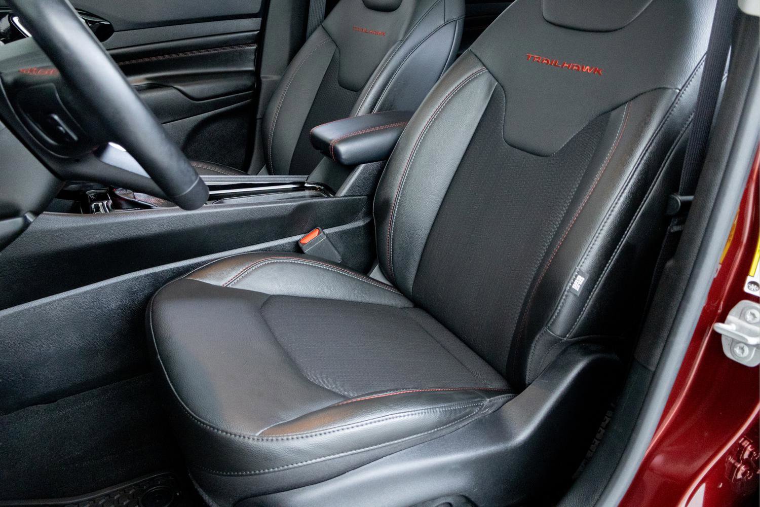 Used 2022 Jeep Compass Trailhawk w/ Sun and Sound Group image 12