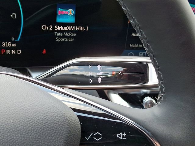 New 2025 Cadillac Lyriq Luxury w/ LPO, Floor Liner Package image 10