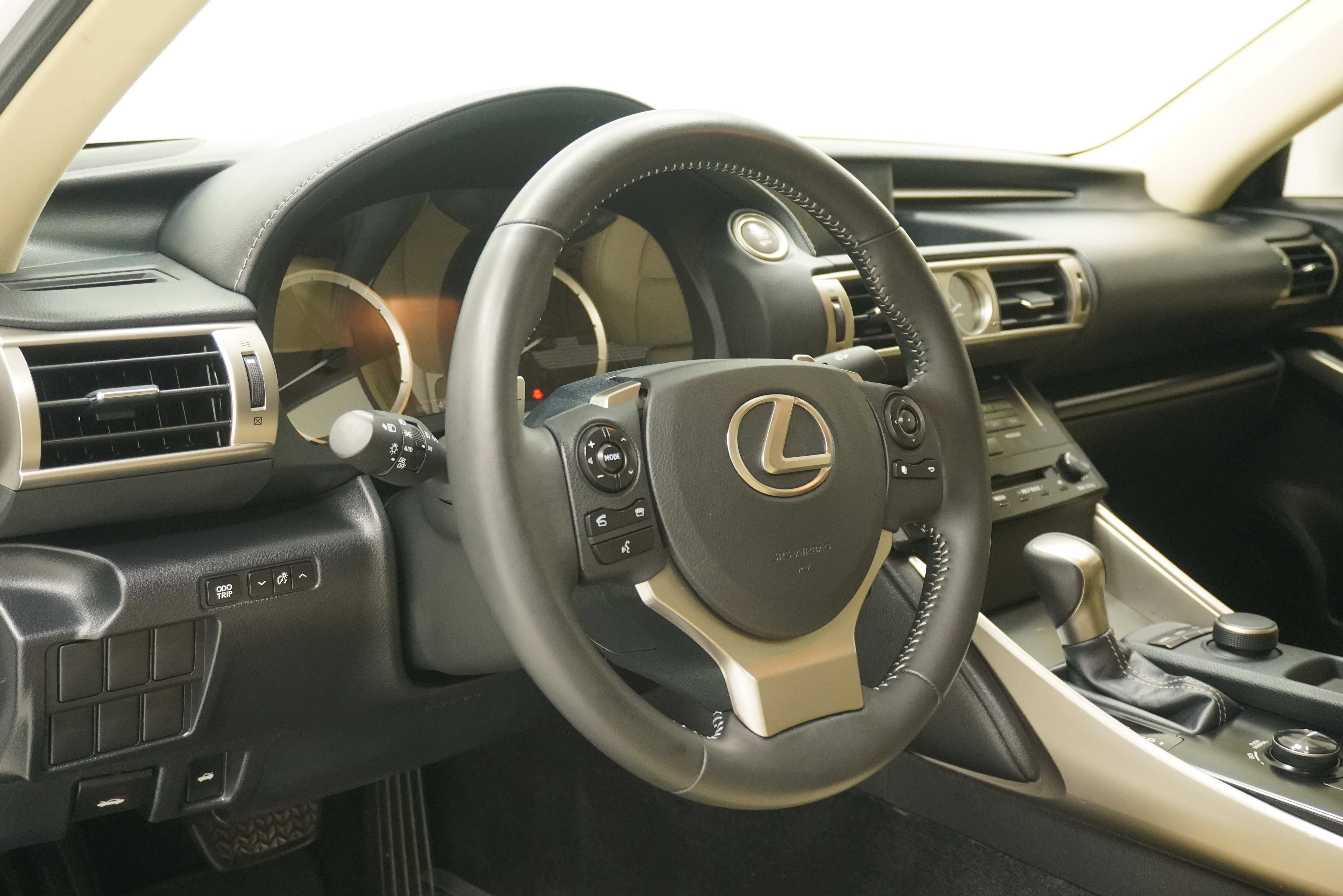 Used 2014 Lexus IS 250 RWD image 10