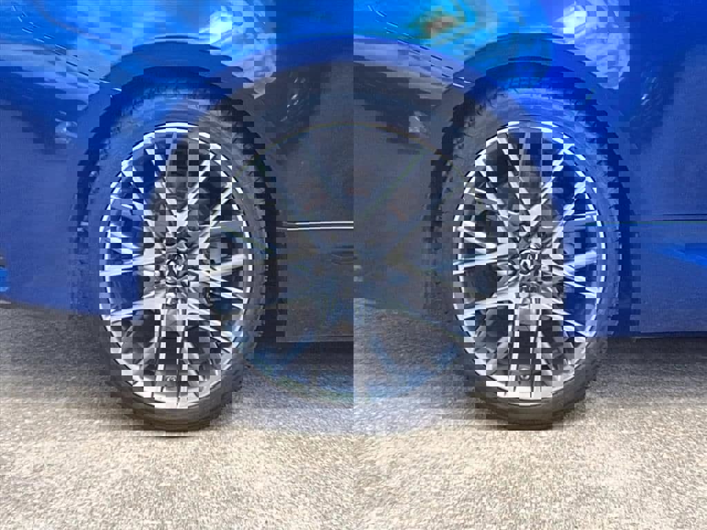 Used 2015 Lexus RC 350 w/ F Sport w/Summer Tires image 30