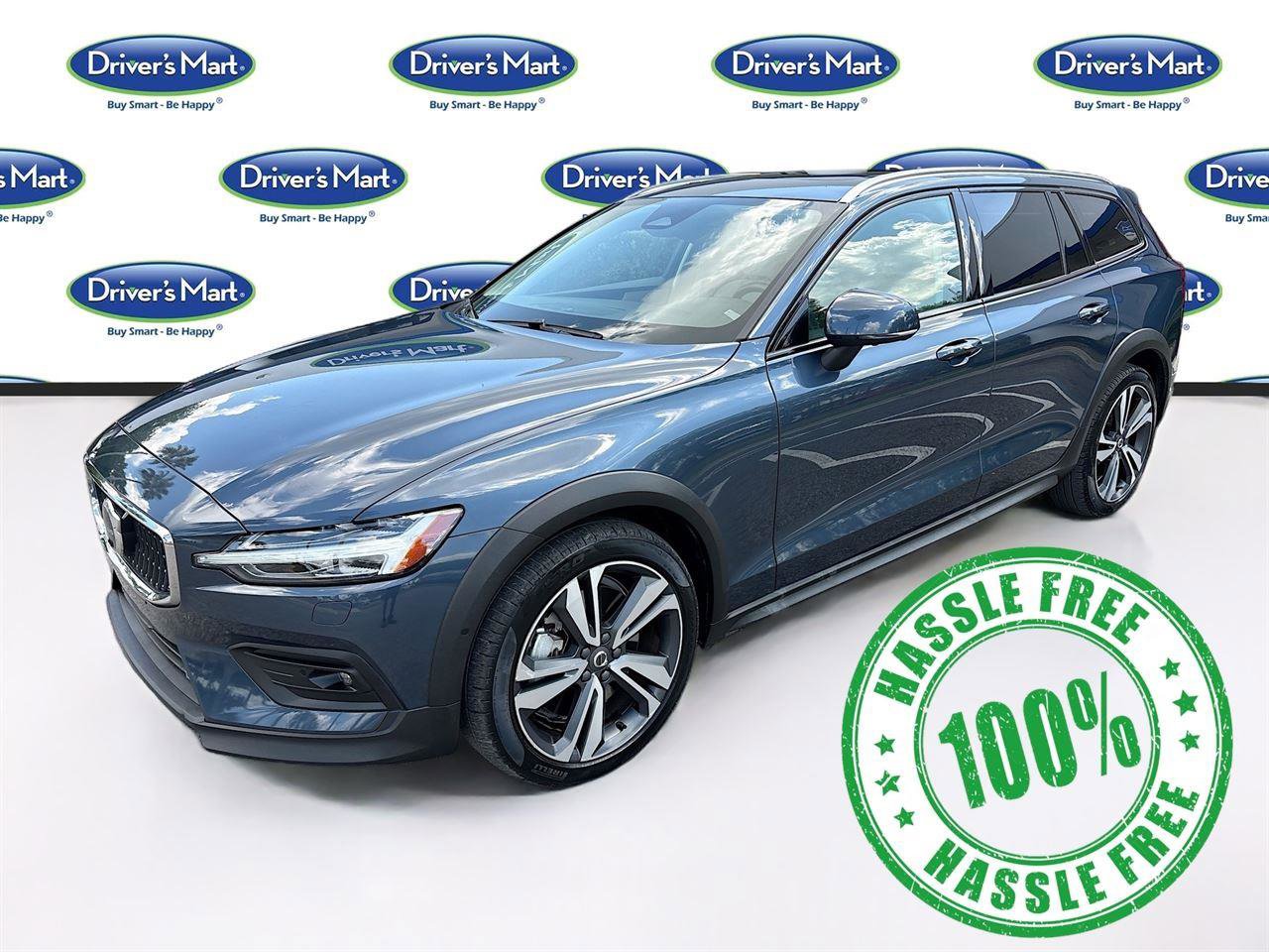 Used 2025 Volvo V60 B5 Cross Country Plus image 3