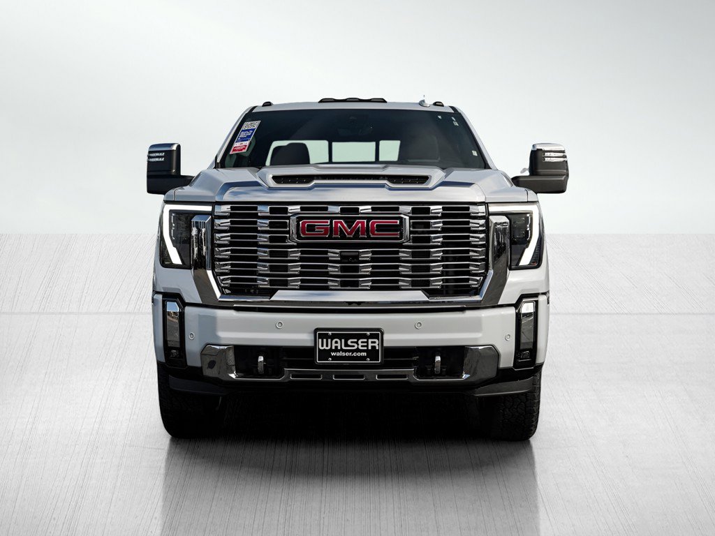 New 2026 GMC Sierra 3500 Denali w/ Denali Reserve Package image 2