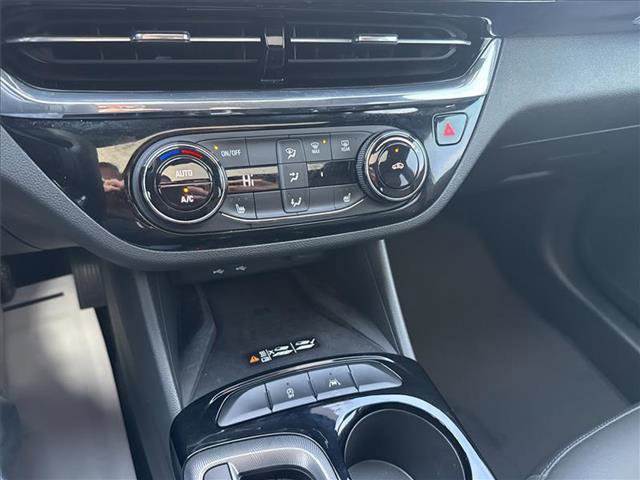 Used 2025 Buick Envista Sport Touring w/ Convenience I Package image 19