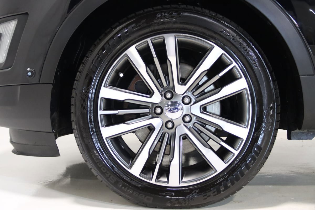 Used 2016 Ford Explorer Platinum AWD/4WD image 84