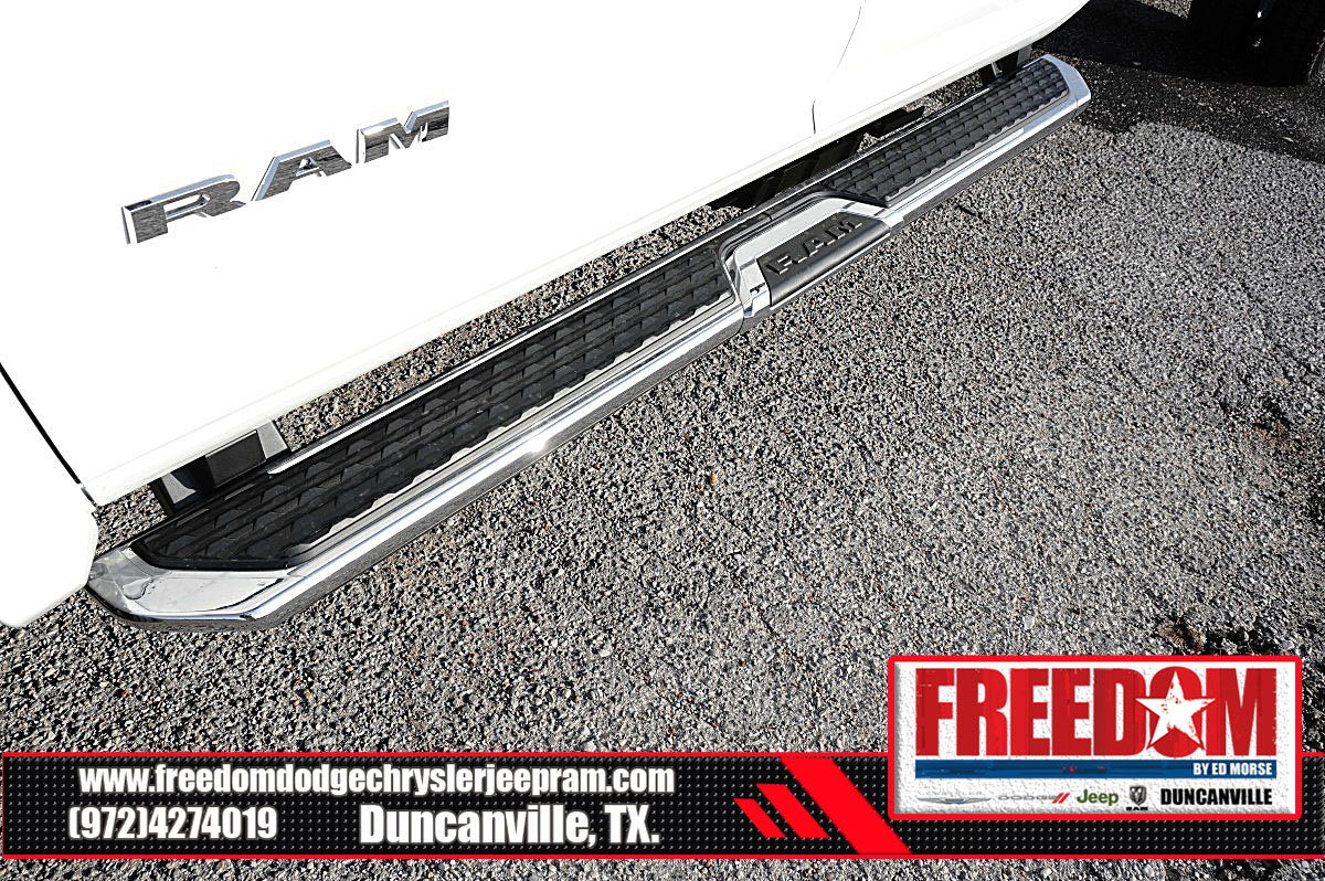 New 2026 RAM 4500 4x4 Crew Cab DRW w/ Laramie Trim Package image 44