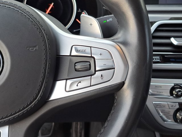 Used 2019 BMW M760i xDrive w/ Luxury Rear Seating Package image 25