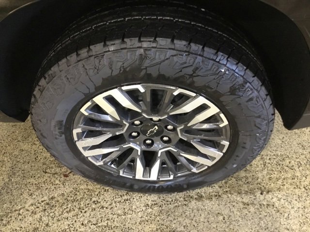 New 2026 Chevrolet Tahoe Z71 image 16