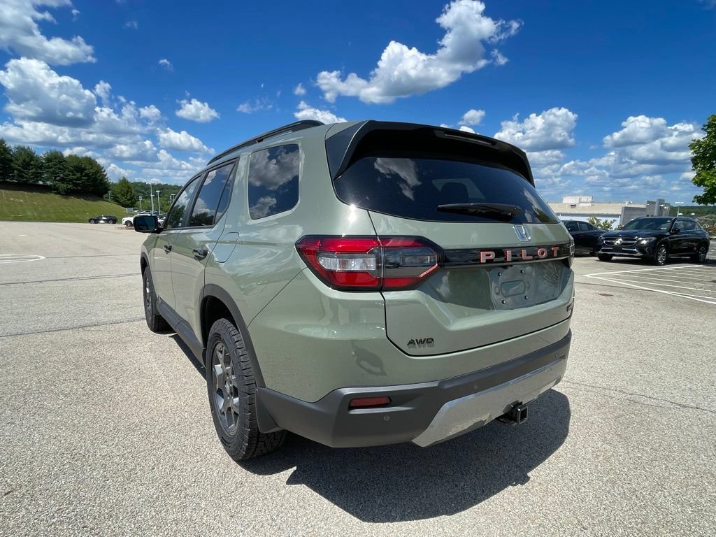 New 2026 Honda Pilot TrailSport image 5