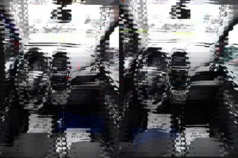 Used 2021 Chevrolet Spark LT image 8