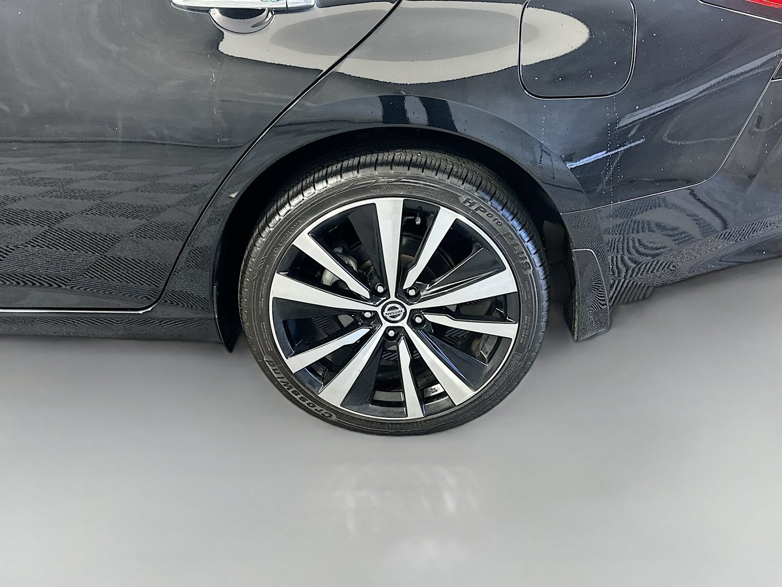 Used 2021 Nissan Altima 2.5 Platinum AWD/4WD image 33