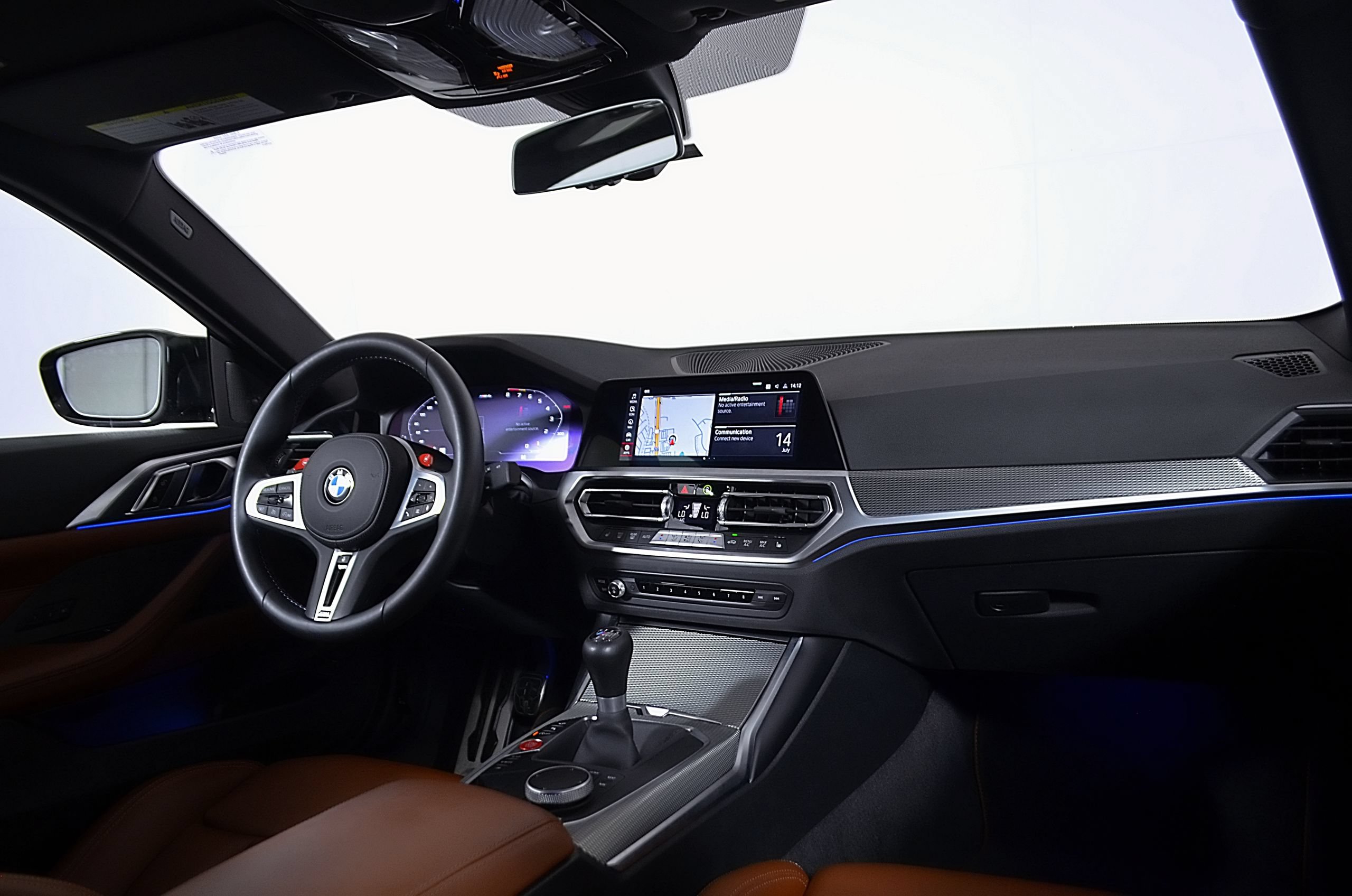 Used 2022 BMW M4 Coupe w/ Executive Package RWD image 24