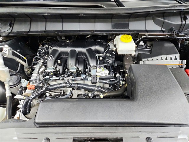 Used 2025 Nissan Pathfinder SL w/ SL Premium Package image 17