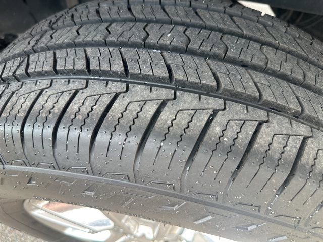 Used 2015 Ford F150 XLT w/ Equipment Group 302A Luxury image 31