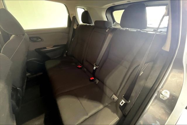 Used 2023 Nissan Rogue S AWD/4WD image 23